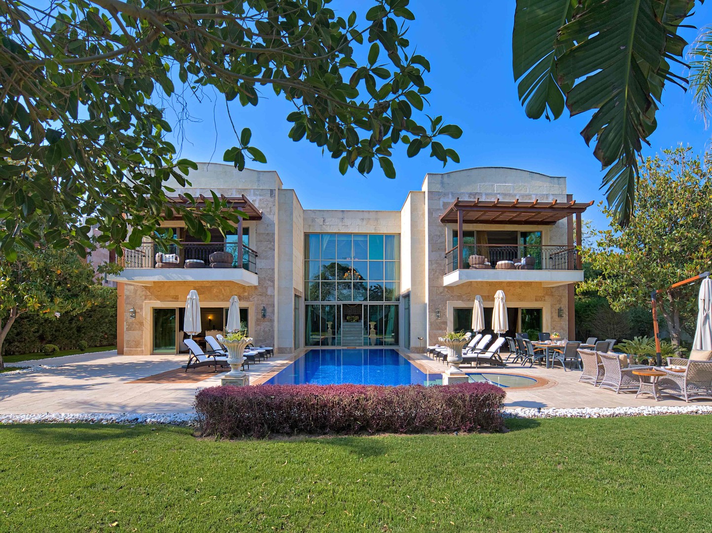 Villa Sultan Palace photo